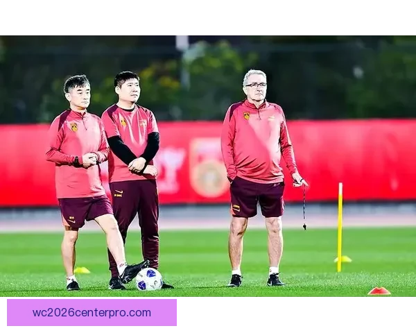 足坛盛事：世界杯预选赛激烈角逐 中国队迎战强敌全力以赴